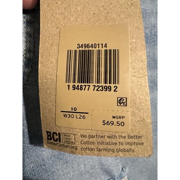 Levi's Women's Wedgie Straight Jeans 10 Short 30 X 26 - Picture 2 of 5